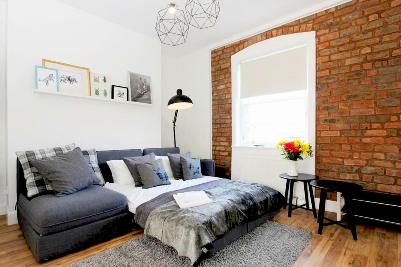 Stylish Flat In 1860'S Listed Building Apartment เอดินบะระ ภายนอก รูปภาพ